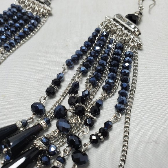 Ali Khan black gunmetal ripple long fringe glass bead earring - Picture 5 of 7